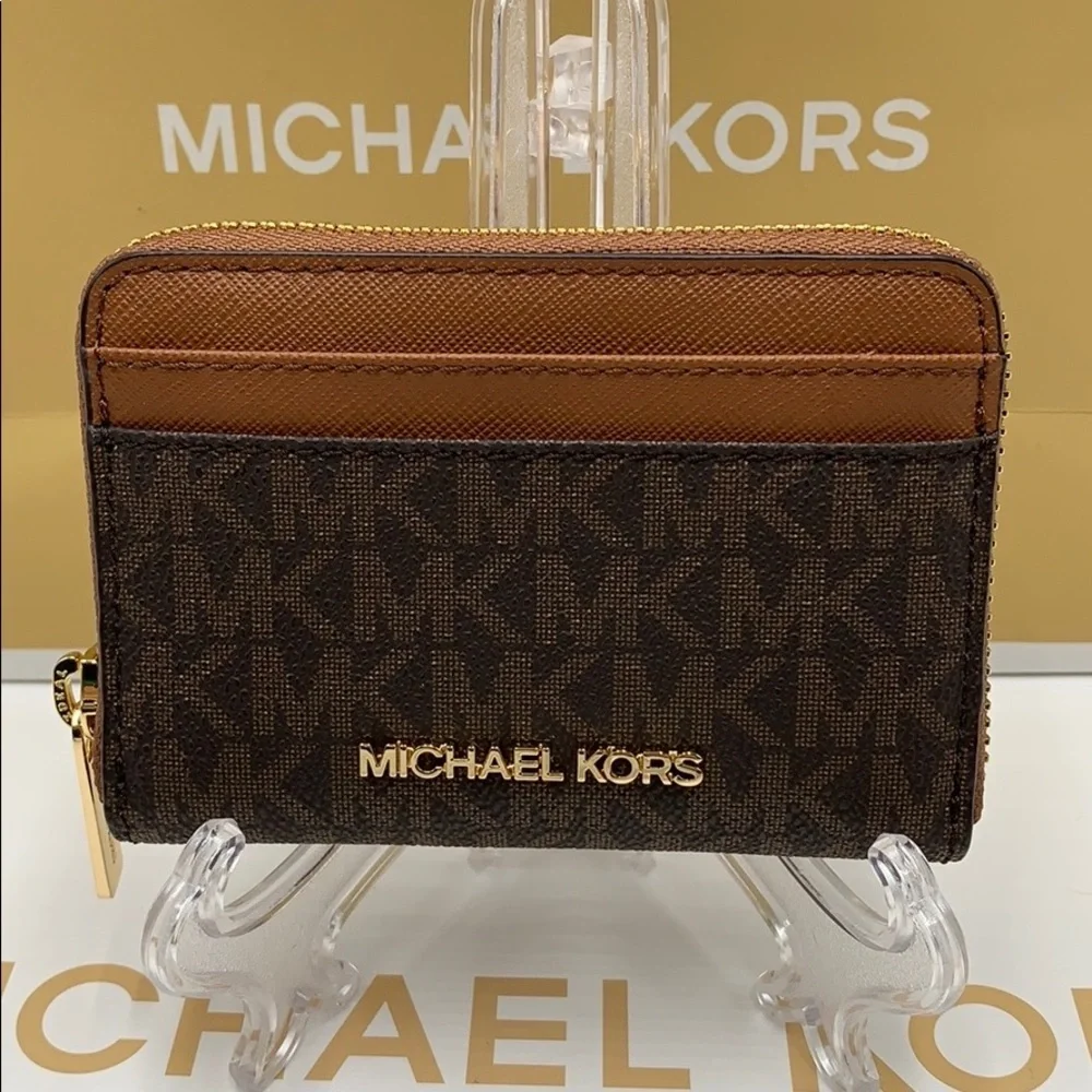 MICHAEL KORS JET SET TRAVEL MD ZA CARD CASE